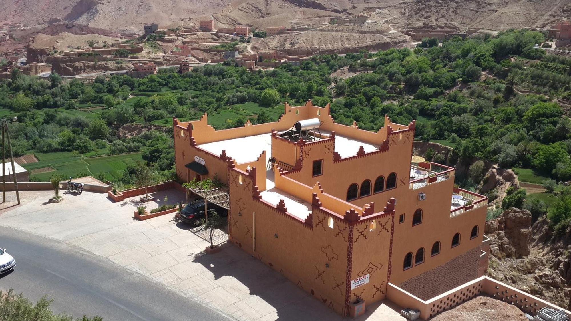 Dar Essyaha Acomodação com café da manhã Aït Ben Ali Exterior foto